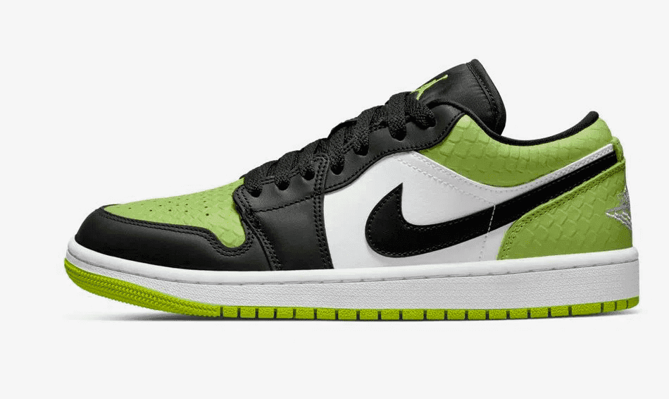 AIR JORDAN 1 LOW SE 'Vivid Green Snakeskin' (W)