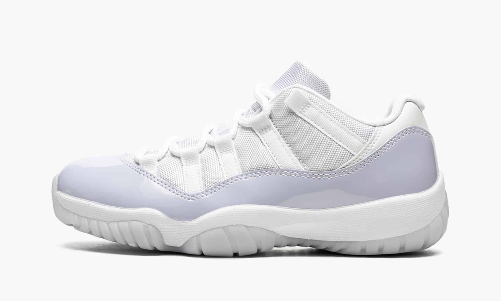 AIR JORDAN 11 LOW "Pure Violet" (W)